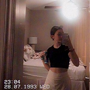 Meet your Posher, Lauren